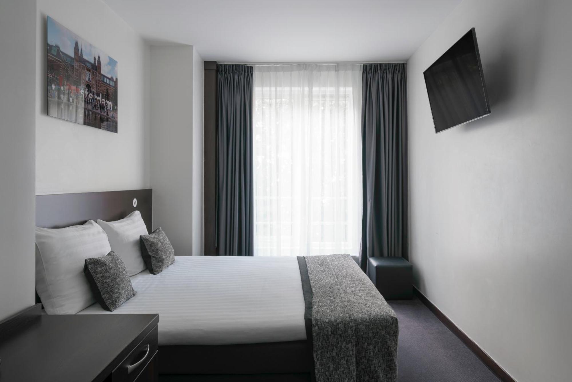 City Garden Hotel